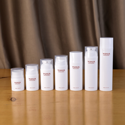 Bottiglie senz'aria di imballaggio di plastica di 30ml 200ml per la lozione crema dell'olio