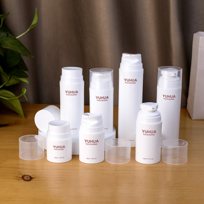 Bottiglie senz'aria di imballaggio di plastica di 30ml 200ml per la lozione crema dell'olio