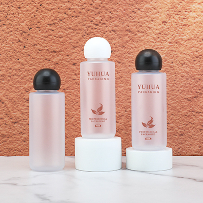 Bottiglia cosmetica di plastica della lozione del toner 75ml dell'OEM che imballa per la cura personale