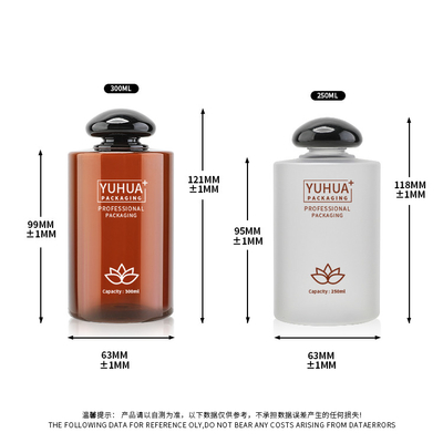 L'ente riutilizzabile lava le bottiglie vuote 250ml 300ml dello sciampo