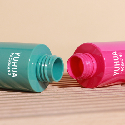 Colorato 120ml vuoto bianco fine nebbia bottiglia di pompa di plastica spray per acqua tonico corpo