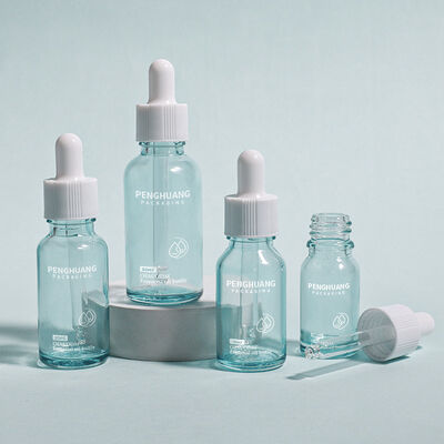 Contenitore liscio personalizzato progettato per oli essenziali sieri e applicazioni cosmetiche