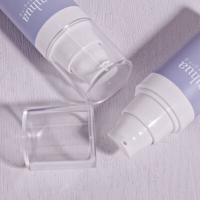 Flacone in plastica riciclabile per lozioni con pompa airless e tappo a vite per confezionamento di sieri e tonici cosmetici e stampa di loghi personalizzati