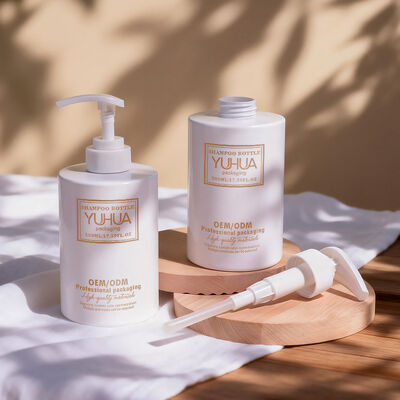 Bottiglie di imballaggio in plastica personalizzabili per cosmetici, compreso il siero di lozione tonico a forma cilindrica e chiusura a vite