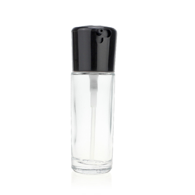 Bottiglia liquida cosmetica su ordinazione 30ml del fondamento con la pompa
