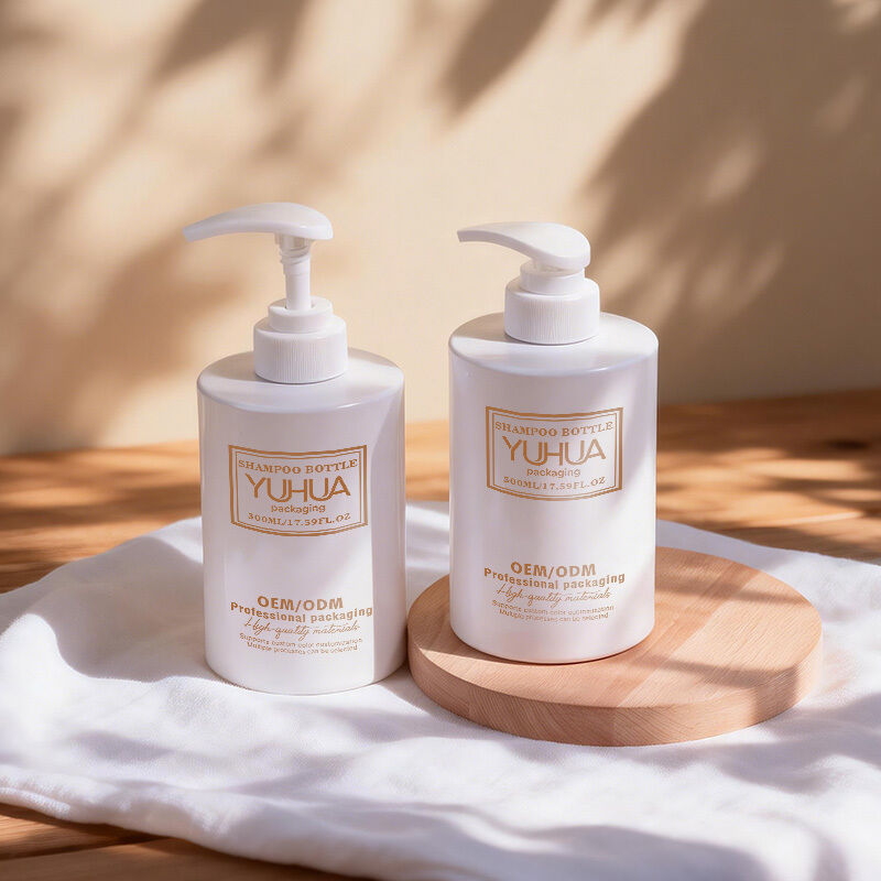 Bottiglie di imballaggio in plastica personalizzabili per cosmetici, compreso il siero di lozione tonico a forma cilindrica e chiusura a vite